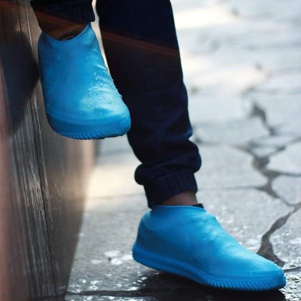 Velvaro Non-Slip Waterproof Shoe Covers