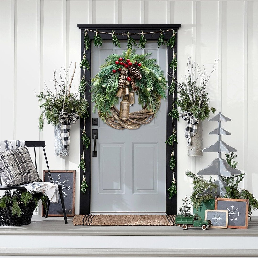Velvaro Farmhouse Christmas Wreath