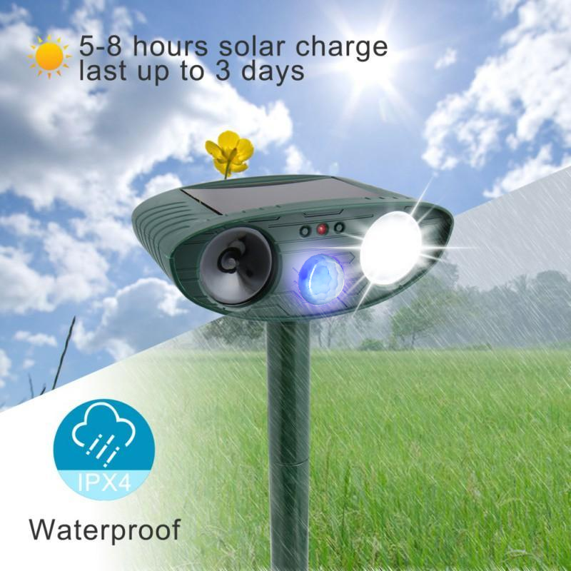 Velvaro Solar Deer Repeller 4-Pack