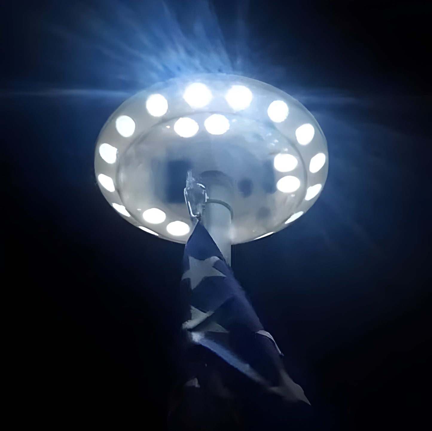 Velvaro Solar Flagpole LED Lights