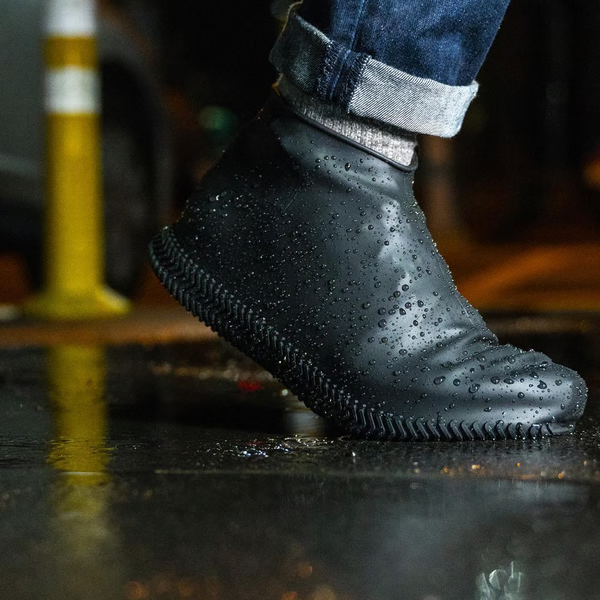 Velvaro Non-Slip Waterproof Shoe Covers